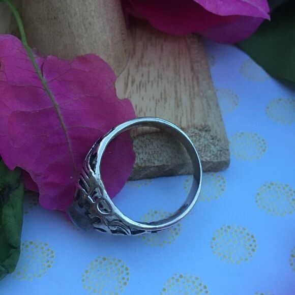 Natural Blue Labradorite Sterling Silver Detailed Ring size 8.5 - Picture 5 of 7